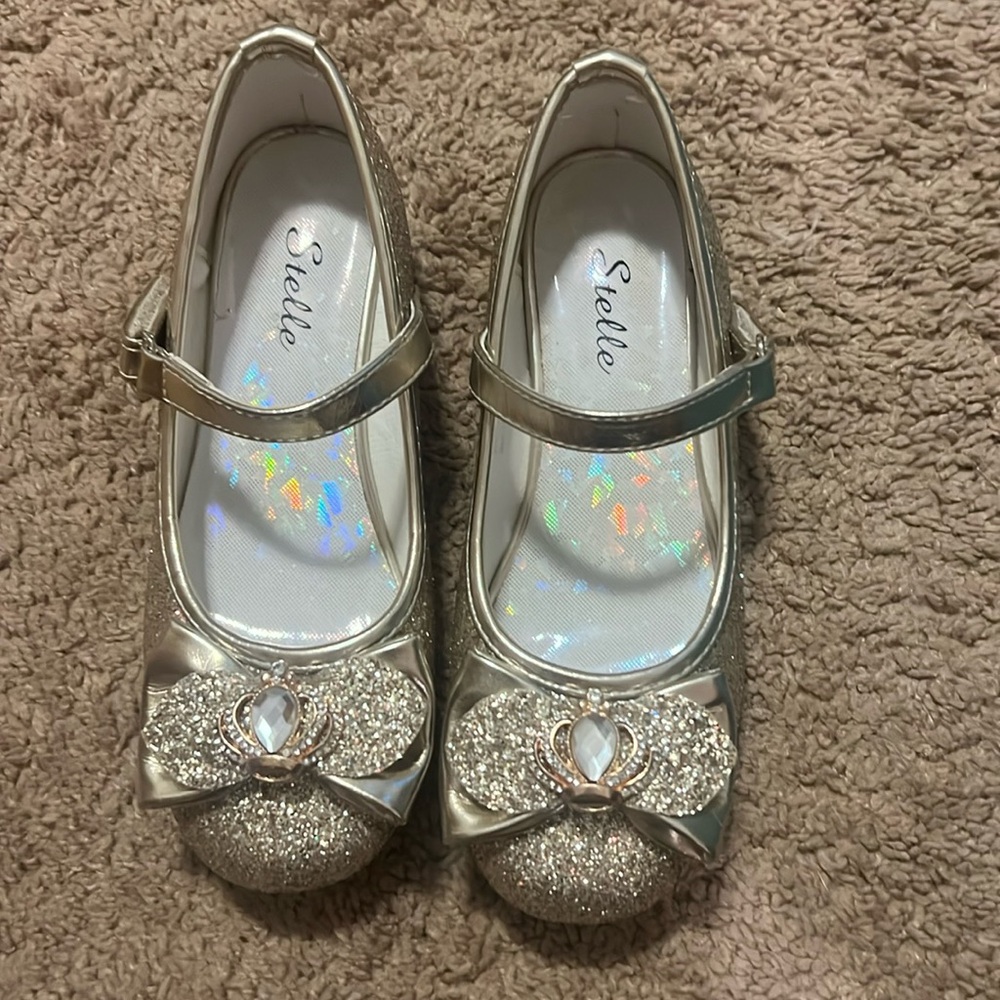 Girls gold sparkle dress up shoe heel size 13